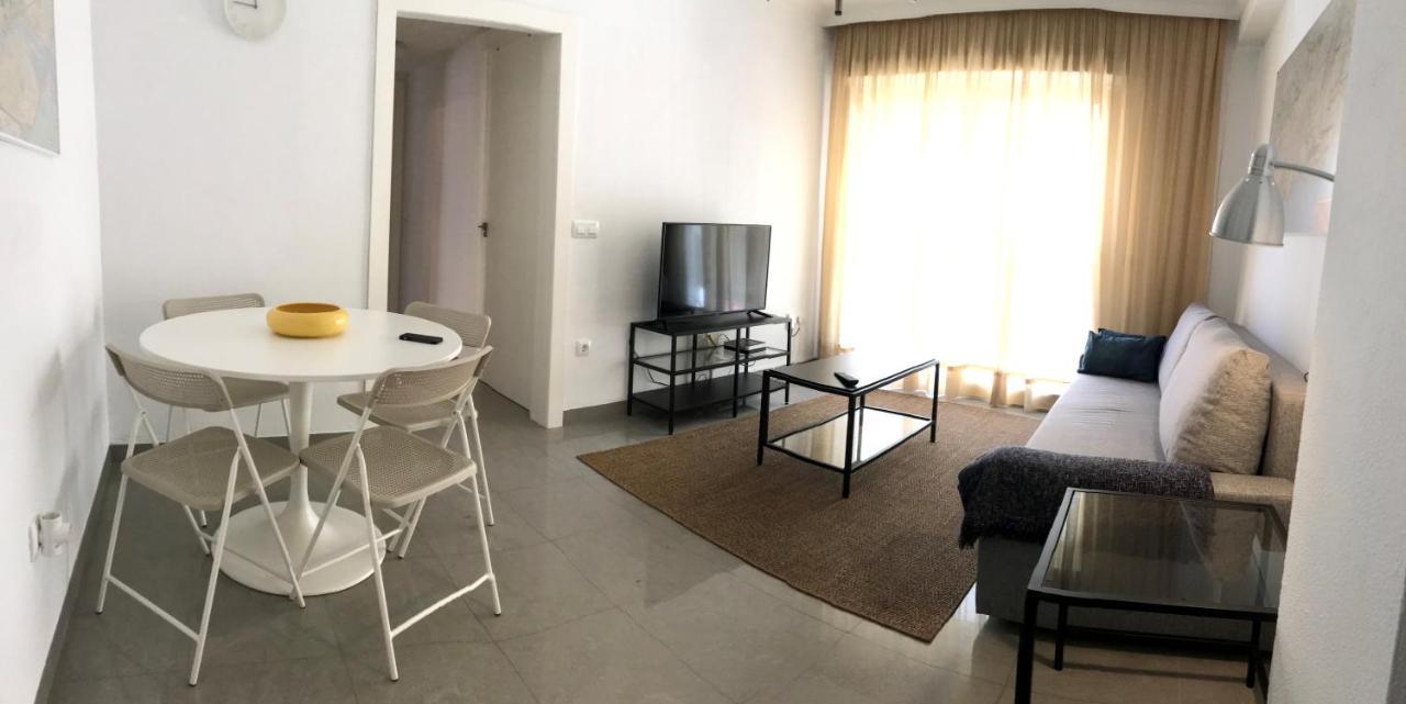 Ac Triana Arellano Apartment เซบีญา ภายนอก รูปภาพ